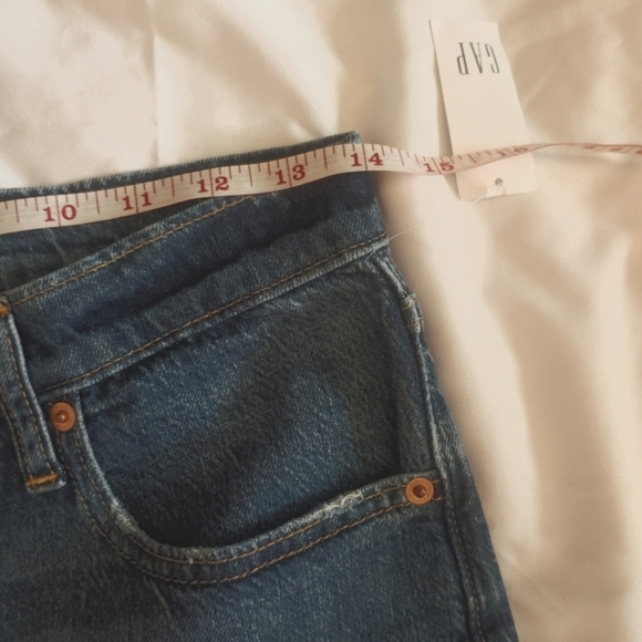 GAP Full Length Jeans, Darker Medium Blue Wash, Women's Size 6 NWT - Picture 4 of 6